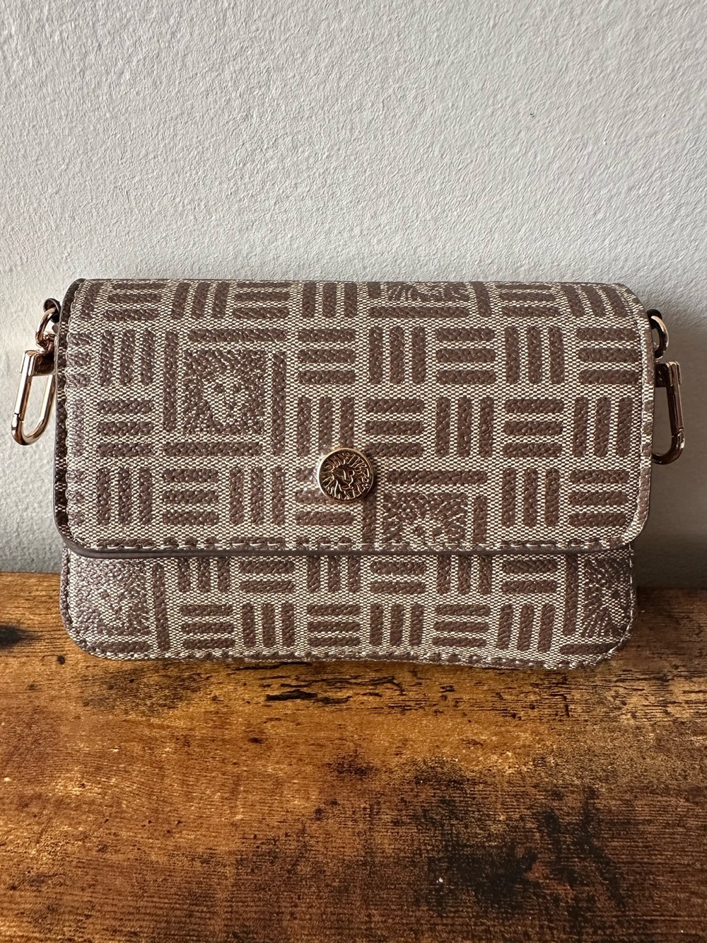 Anne Klein Patterned Brown Clutch Bag Wallet with Lions, Rose Gold Hardware NWOT
